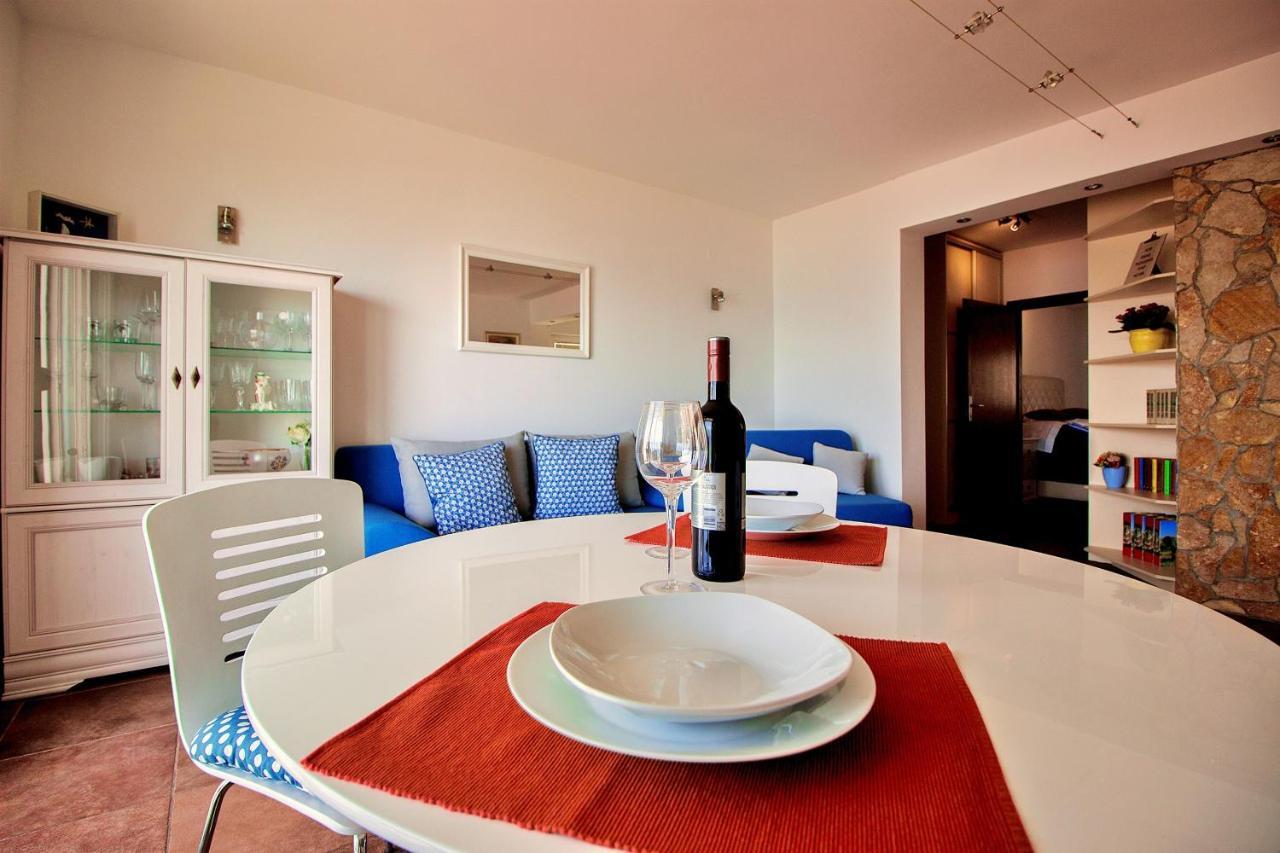 Sandy Beach Apartments Duće Extérieur photo